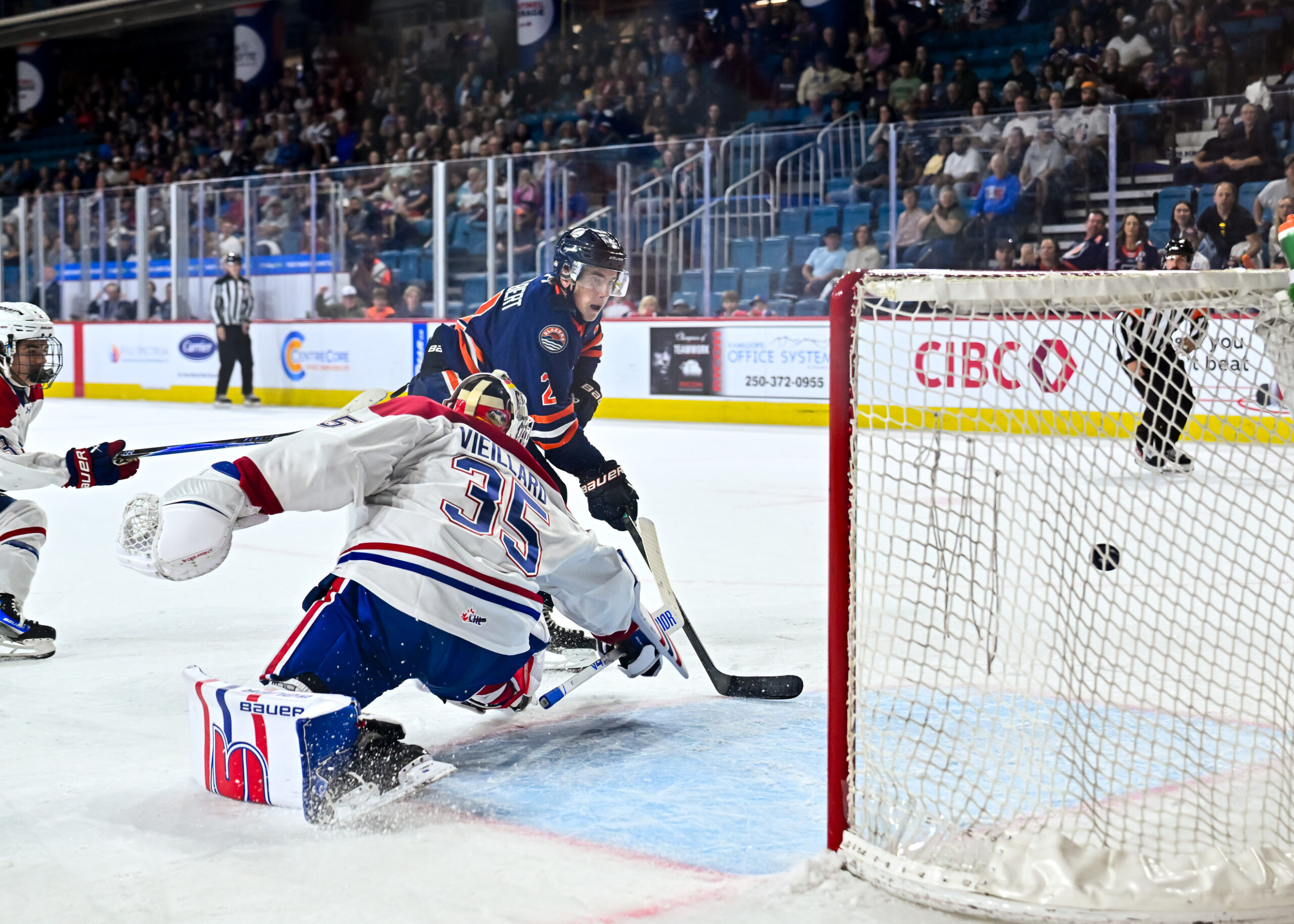 BLAZERS BEAT CHIEFS 6-4 IN HOME OPENER