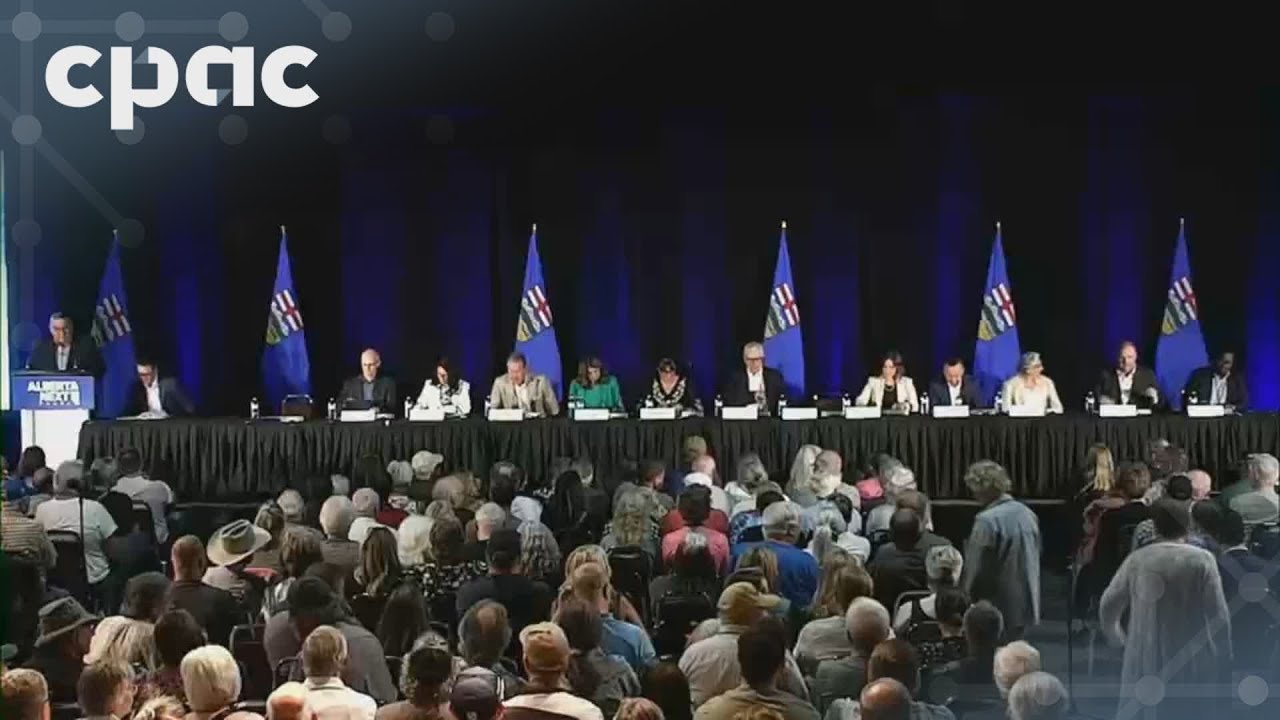 Premier Smith’s Alberta Next panel continues hearings with town hall in Medicine Hat