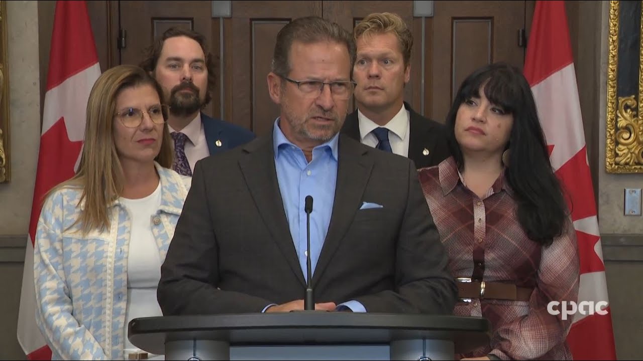 Le chef du Bloc Québécois Yves-François Blanchet discute de Postes Canada – 1er octobre 2025